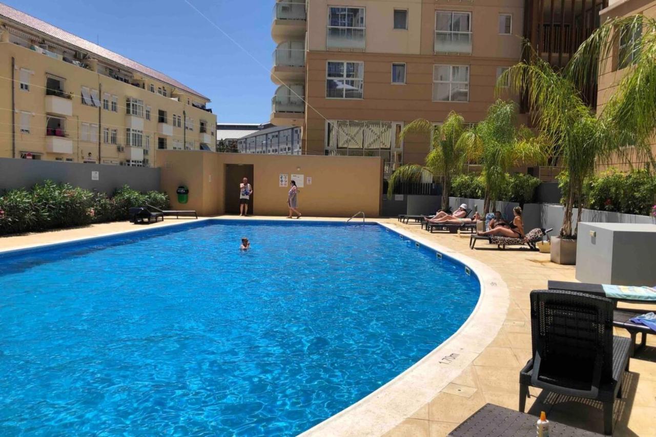 Westone Suite710-Hosted By Sweetstay Gibraltar Bagian luar foto