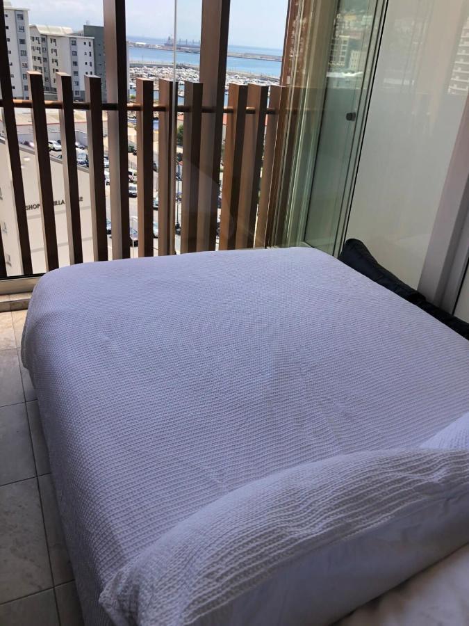 Westone Suite710-Hosted By Sweetstay Gibraltar Bagian luar foto